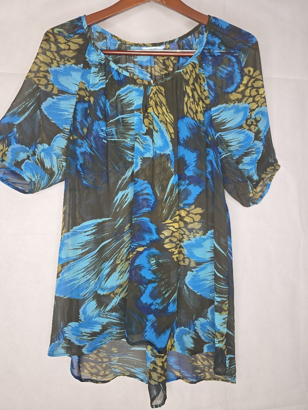 IZOD Sheer Floral Blouse Blue Black Gold Short Sleeves Scoop Neck Flowy Top L